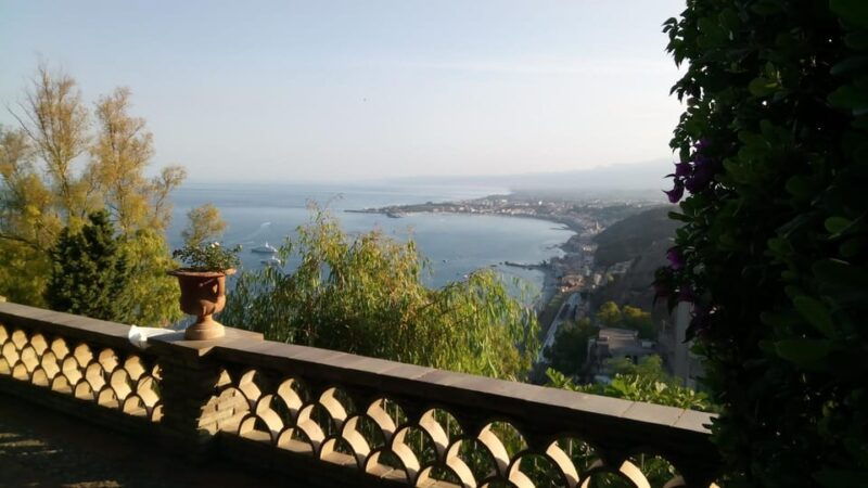 taormina-private-tour-with-english-romanian-spanish-french-italian-guide