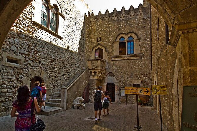 taormina-sunset-walking-tour-with-aperitif-on-roof-top-terrace