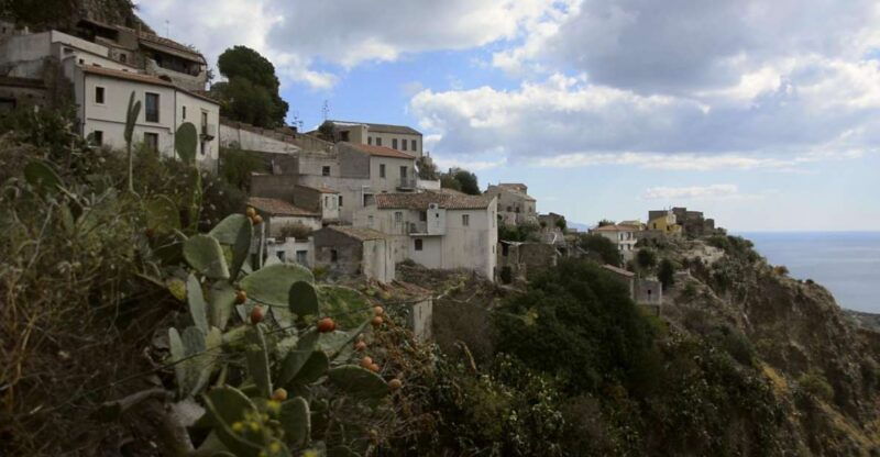 taormina-the-godfather-film-tour-to-savoca-and-forza-dagro