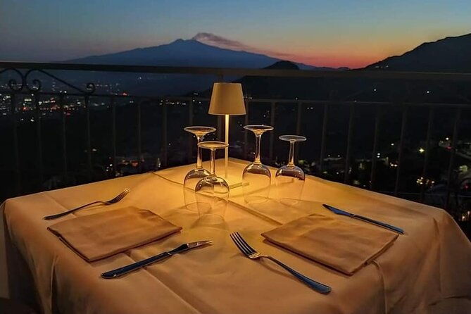 taormina-the-sicilian-colors-and-flavors-of-the-white-lotus