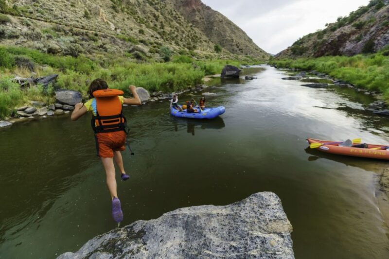 taos-rio-grande-racecourse-whitewater-adventure