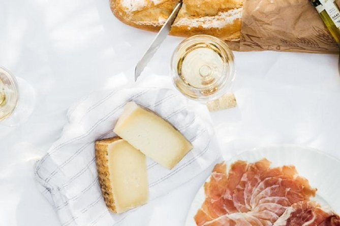 tapas-and-flamenco-in-seville