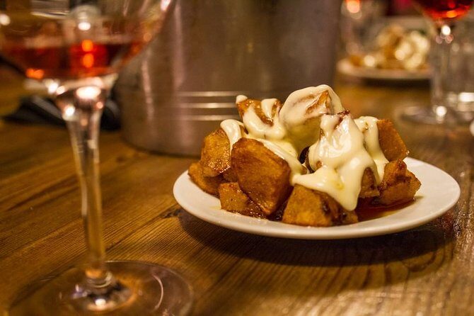 Tapas and Wine Walking Tour in Barcelona - An In-Depth Look at the Tapas and Wine Walking Tour