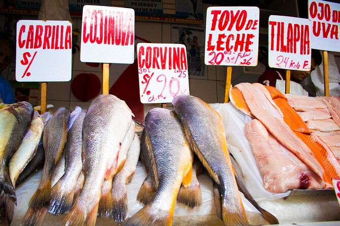 tapas-drinks-tuktuks-in-the-lima-largest-non-turisty-market