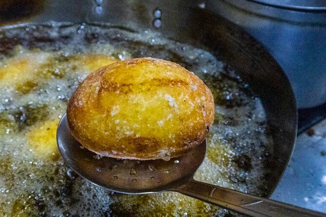 tapas-drinks-tuktuks-in-the-lima-largest-non-turisty-market