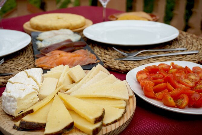 tapas-in-the-vineyards-private-tour