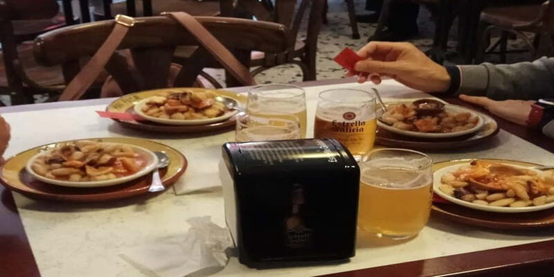 Tapas tasting with drinks at Santiago Old Towm - FAQ