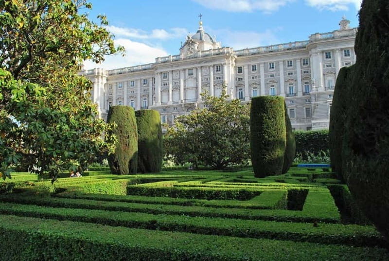 Tapas Tour of the center of Madrid in small groups - Why a Tapas Tour is the Perfect Madrid Introduction