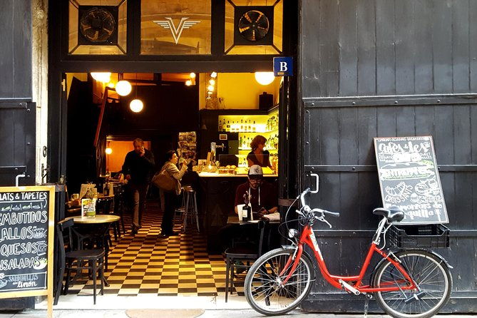 tapas-wine-and-culture-a-bike-ride-through-barcelonas-heart
