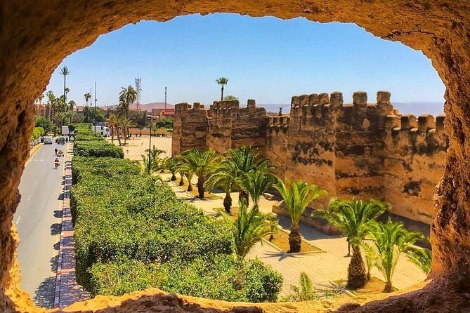 Taroudant the berber city +The Oasis of Tiout village - Key Points