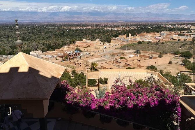 Taroudant the berber city +The Oasis of Tiout village - The Sum Up
