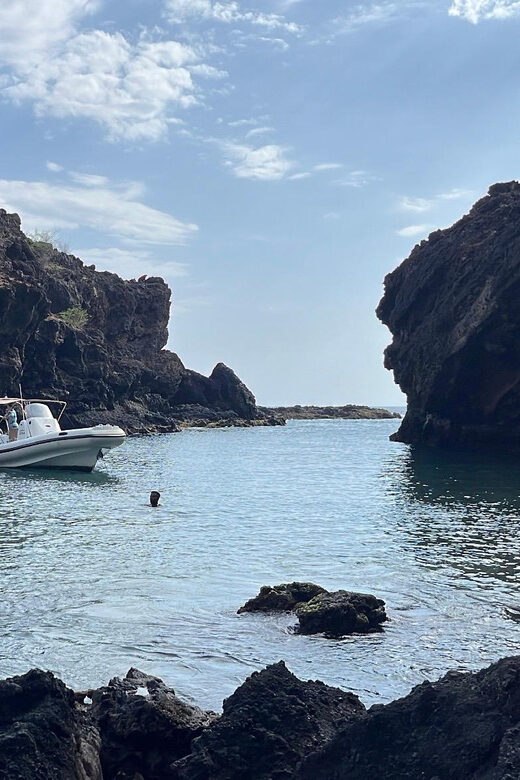 Tarrafal: Aguas Belas Caves Boat Tour with Snorkeling - Authentic insights from past travelers