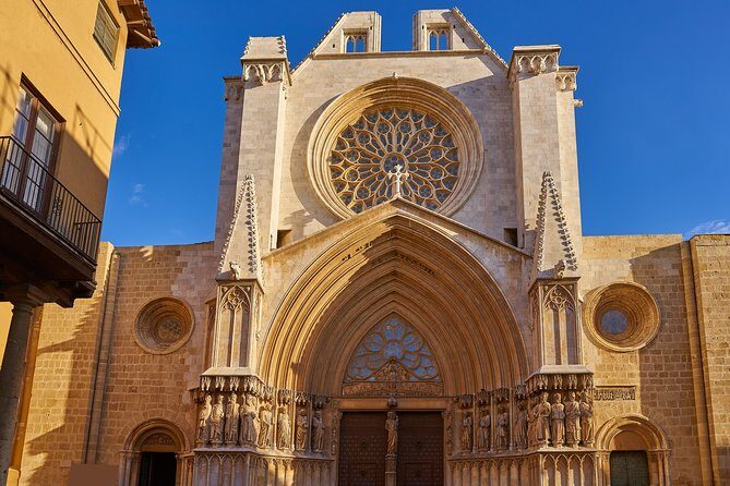 Tarragona Highlights Private Tour - Stop 6: Antiga Casa del Consolat Tarragoni – Charming Old Town Streets