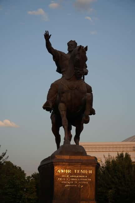 Tashkent city Night Tour with Dinner & Free Pro Photography - An Overview of the Tashkent Night Tour Experience