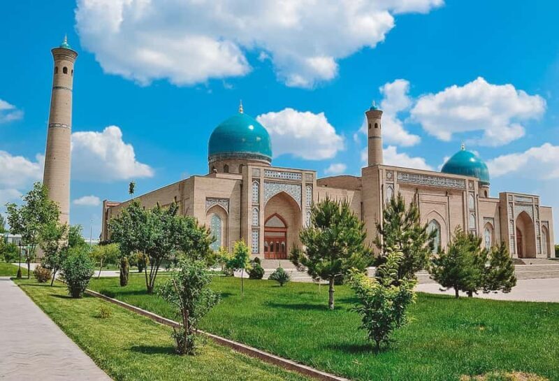 Tashkent: City Tour with Local Guide and Night Option - Key Points