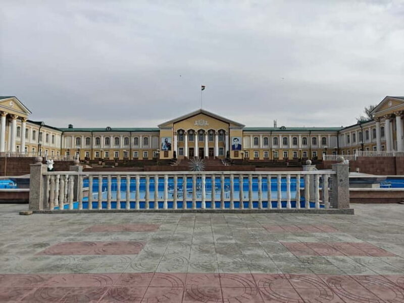 Tashkent: Discover Historic Khujand Markets, Mosques & More - Discovering Khujand: A City of Old and New