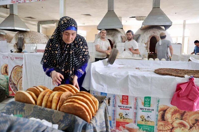 Tashkent: Vegan Street Food Tour with Local Guide - Key Points