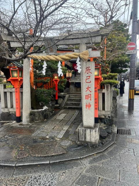 taste-local-eats-in-gion-friendly-food-tour-limited-price