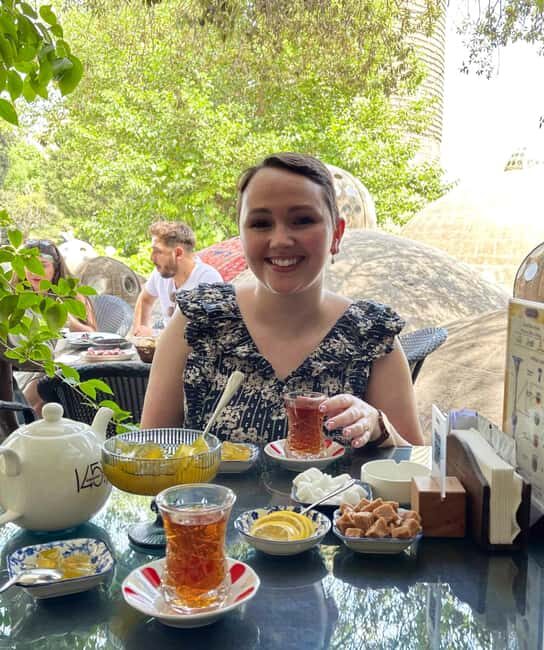 Taste of Azerbaijan: Cuisine Tour with Snacks and Dinner - Exploring the Itinerary: What You Can Expect