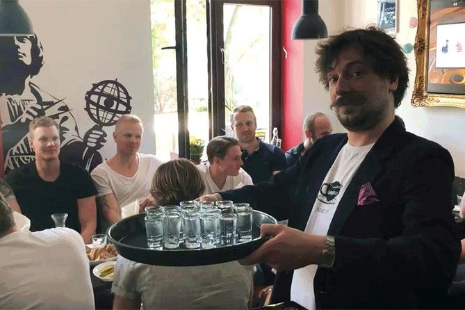 taste-the-best-polish-vodkas-in-warsaw-with-a-local-expert