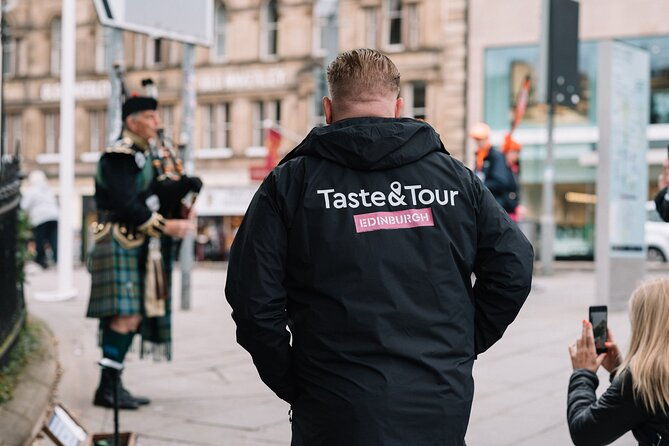 taste-tour-edinburgh-food-tour-with-drinks