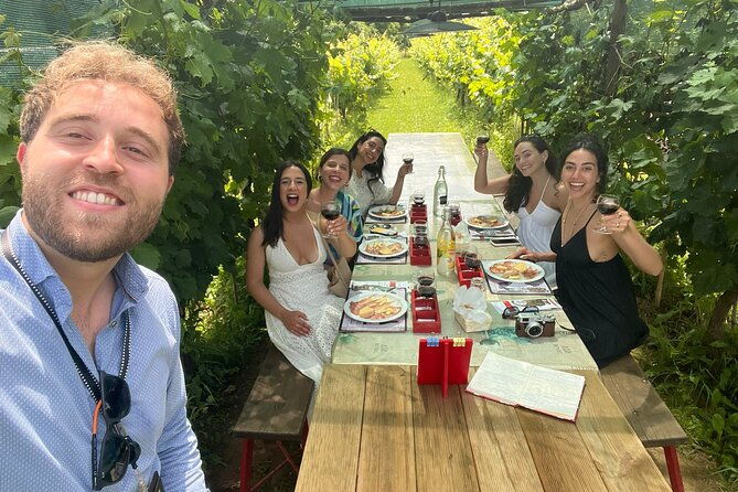 tasting-in-a-tuscan-vineyard-with-transfer-from-pisa