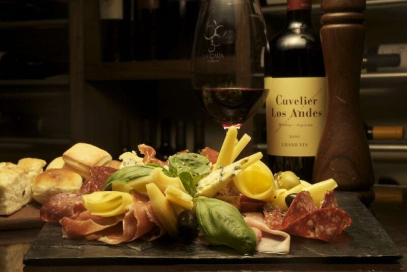 tasting-of-regional-wines-in-mansion-tango