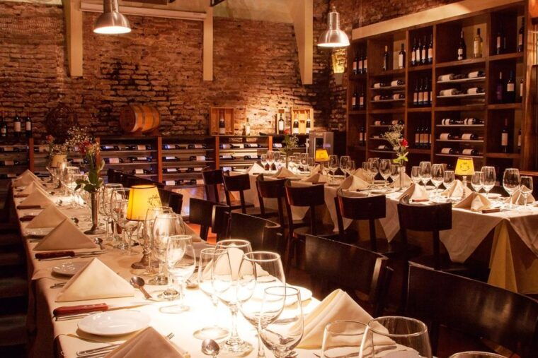 tasting-of-regional-wines-in-mansion-tango