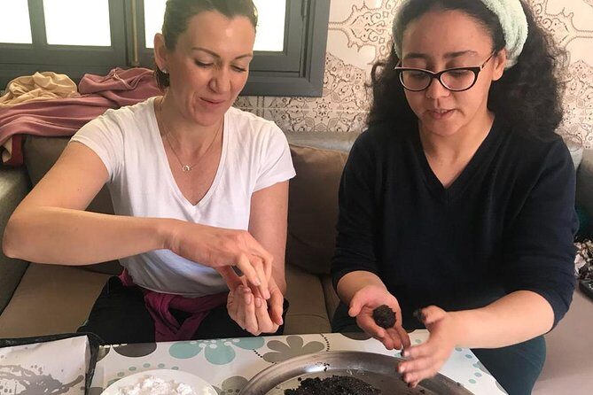 Tasty Moroccan Pastry with Joy - A Closer Look at the Moroccan Biscuit Experience