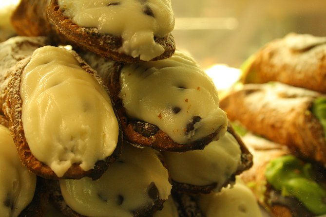 tasty-roman-lunch-food-tour-around-the-farmers-market-pantheon-trevi-fountain