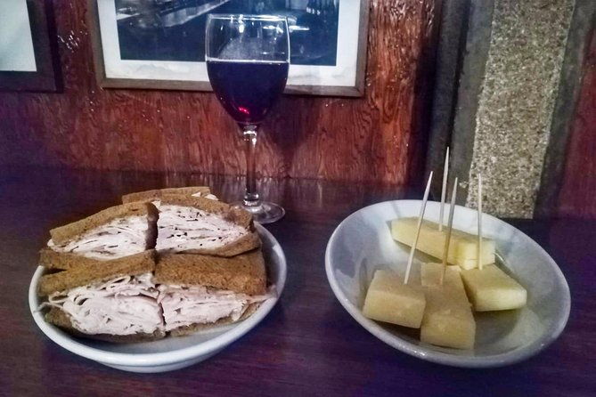 tasty-venice-dinner-food-tour-around-jewish-ghetto-cannaregio-quarter-2