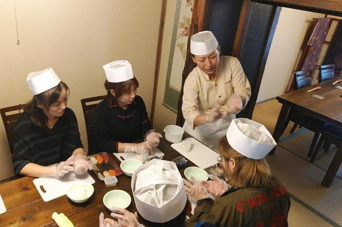 taught-by-a-professional-making-sushi-with-hakodates-fresh-fish
