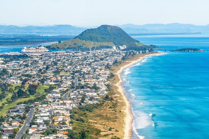 Tauranga Scenic Flights 30 Minute Flight over Mount Maunganui - An Overview of the Experience