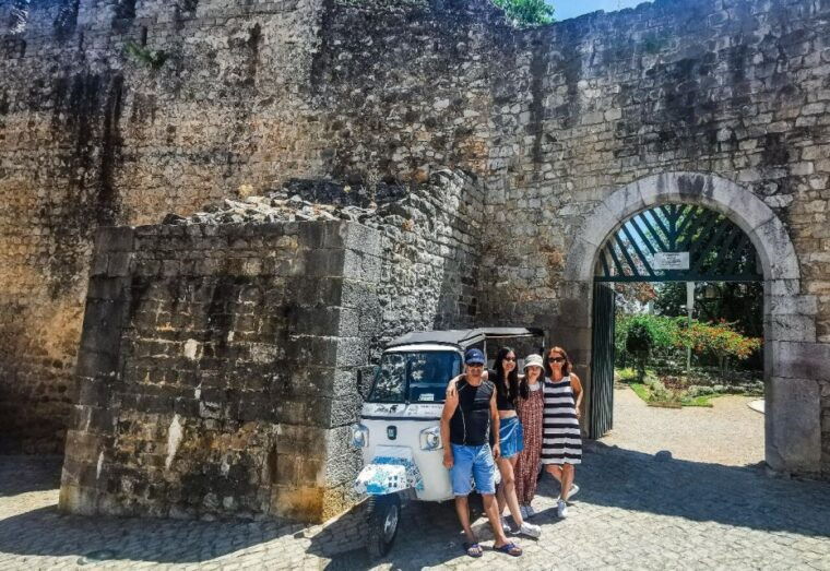 tavira-tuk-tuk-city-tour