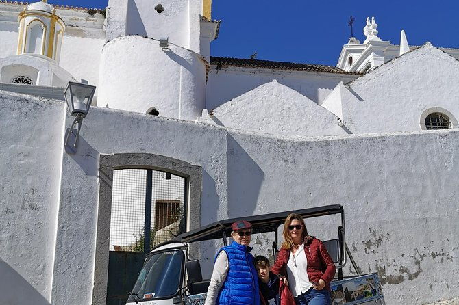 tavira-tuk-tuk-tour-chocolate-tour-tavira-city-chocolate