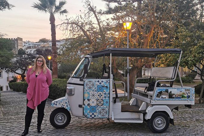tavira-tuk-tuk-tour-chocolate-tour-tavira-city-chocolate