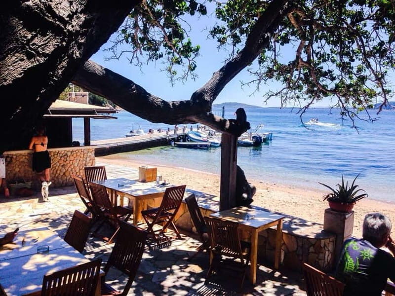 Tavolara: 5 Islands tour from San Teodoro's beach - An In-Depth Look at the Tavolara: 5 Islands Tour