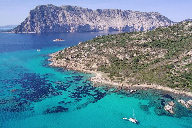 tavolara-or-cala-moresca-catamaran-excursion-from-olbia
