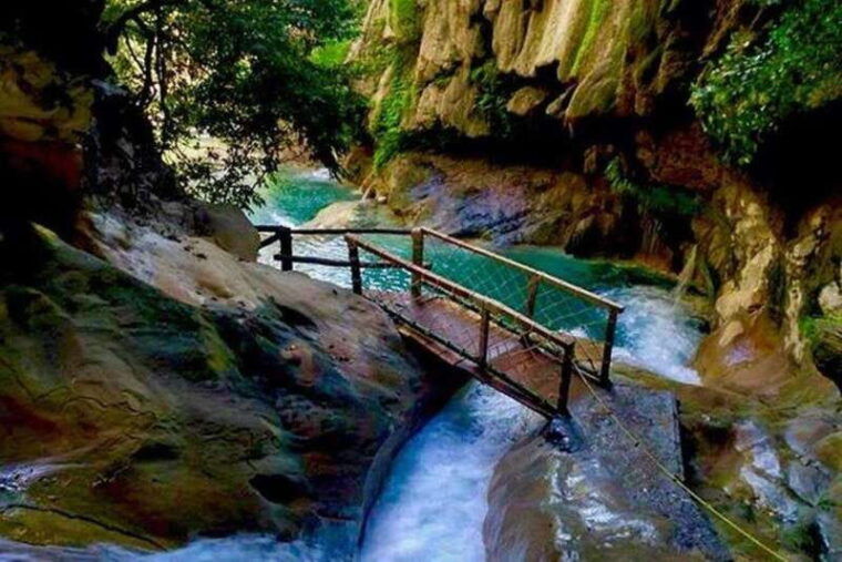 taxco-blue-pools-discovery-tour