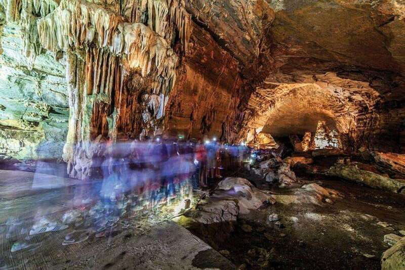 taxco-discover-the-cacahuamilpa-grottoes