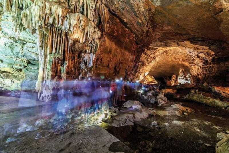 taxco-discover-the-cacahuamilpa-grottoes