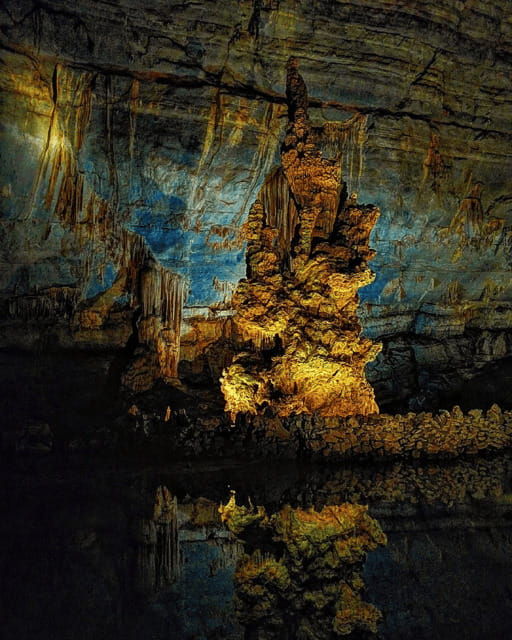 taxco-journey-through-cacahuamilpa-caves