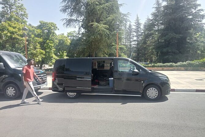 Taxi airport from Marrakech to medina and city tour - FAQ