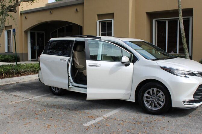 taxi-hotels-punta-cana-and-bavaro-to-santo-domingo