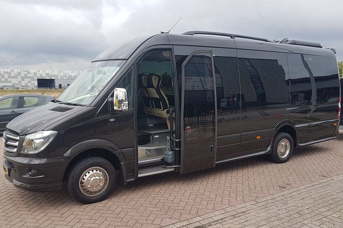 taxi-minibus-transfer-amsterdam-hotel-to-cruise-port-amsterdam