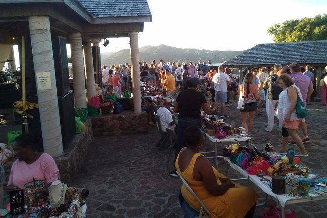 taxi-to-shirley-heights-lookout-sunday-social-package