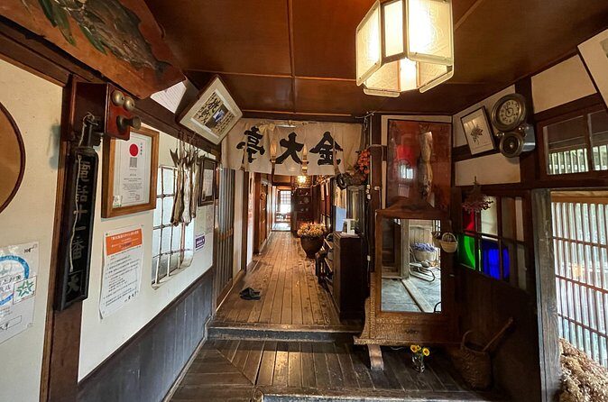 Taxi Tour(4+):Ishikari-nabe Origin Restaurant & Otaru Market Tour - FAQ