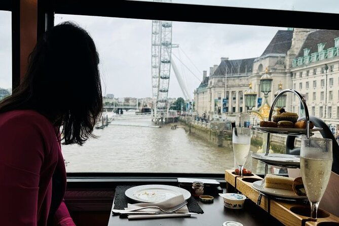 taylor-swift-inspired-london-afternoon-tea-bus