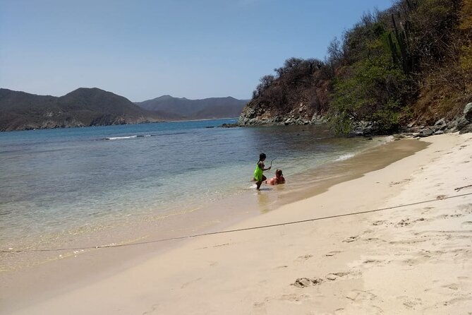 tayrona-playa-cristal-7-waves-neguanje-park-tour