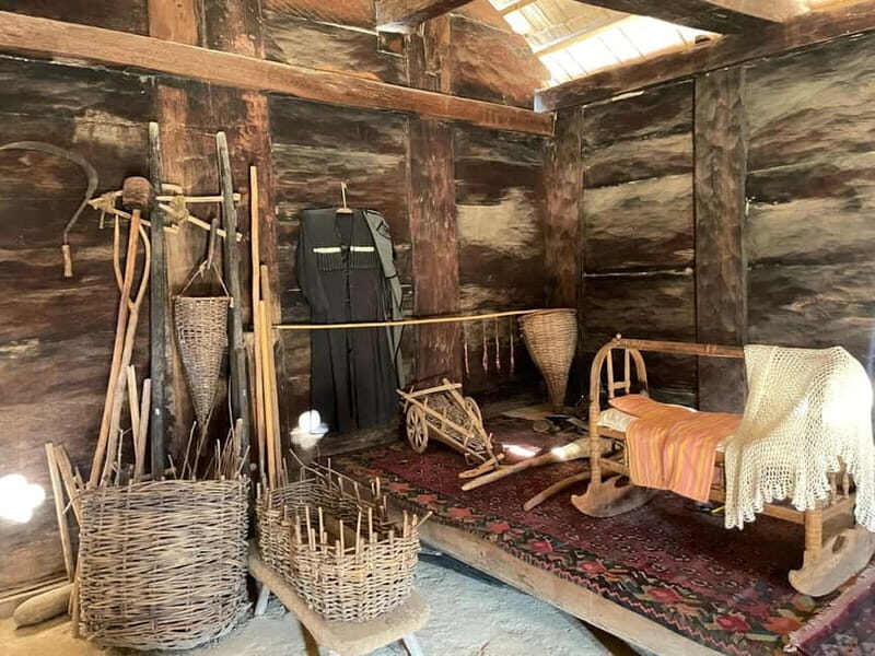 Tbilisi: 12 Regions of Georgia - Tour with Round Transfers - What to Expect on This 2-Hour Cultural Journey
